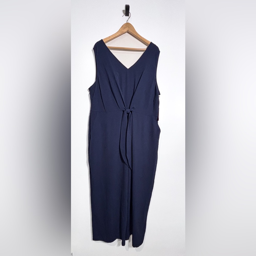 Vince Camuto Plus Size 3X Classic Navy Front Tie Jumpsuit NWT - Picture 2 of 9